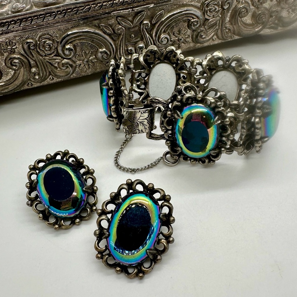 Vintage Elizabeth Morrey Bracelet Set